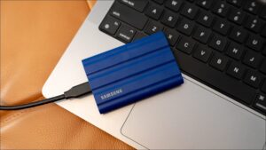 هارد اکسترنال کنسول Samsung T7 Shield